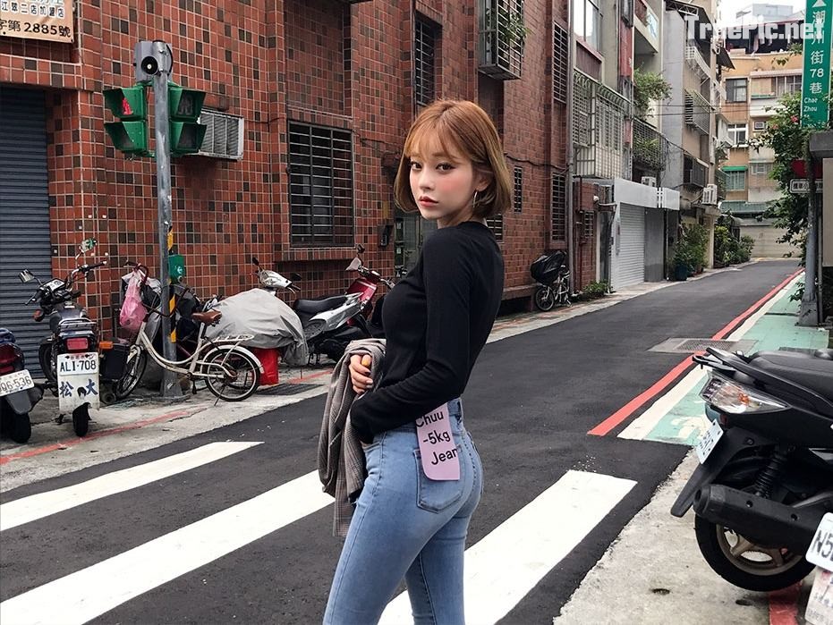 Kang Tae Ri cute girl - Korean fashion: Mini Skirt & Jeans Set - Jan.2018, TruePic.net