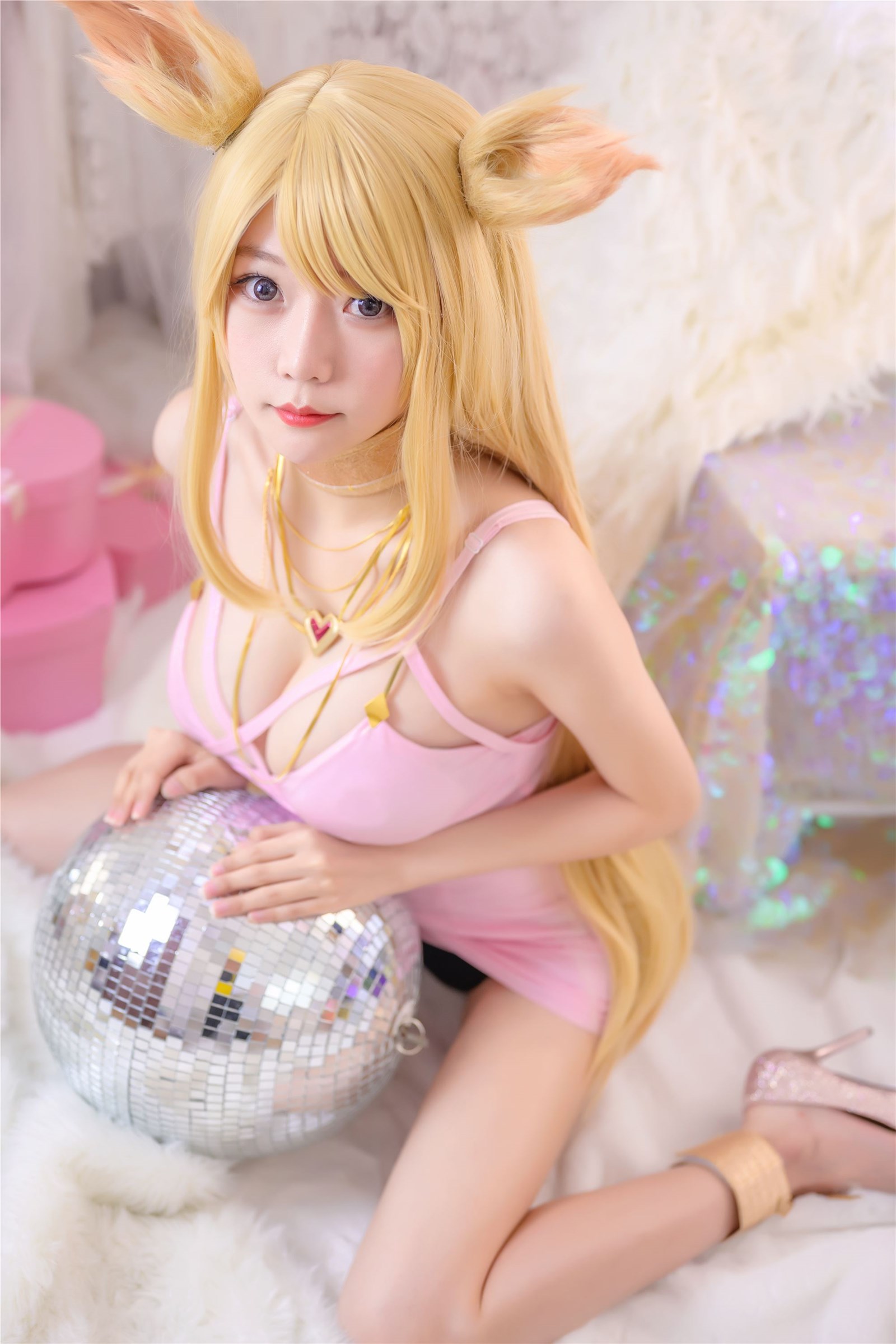 vanilla-meow-lulu-cosplay (19)