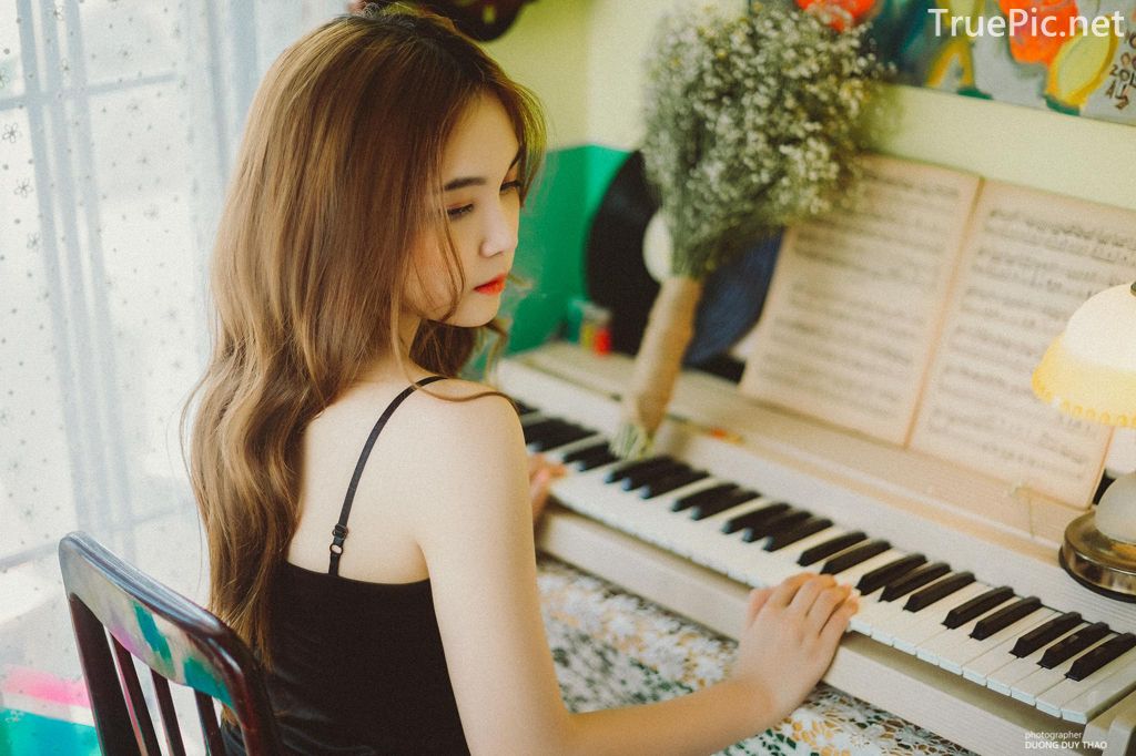 Vietnamese cute model - Nguyen Yen Nhi - One day practicing piano - Picture 14