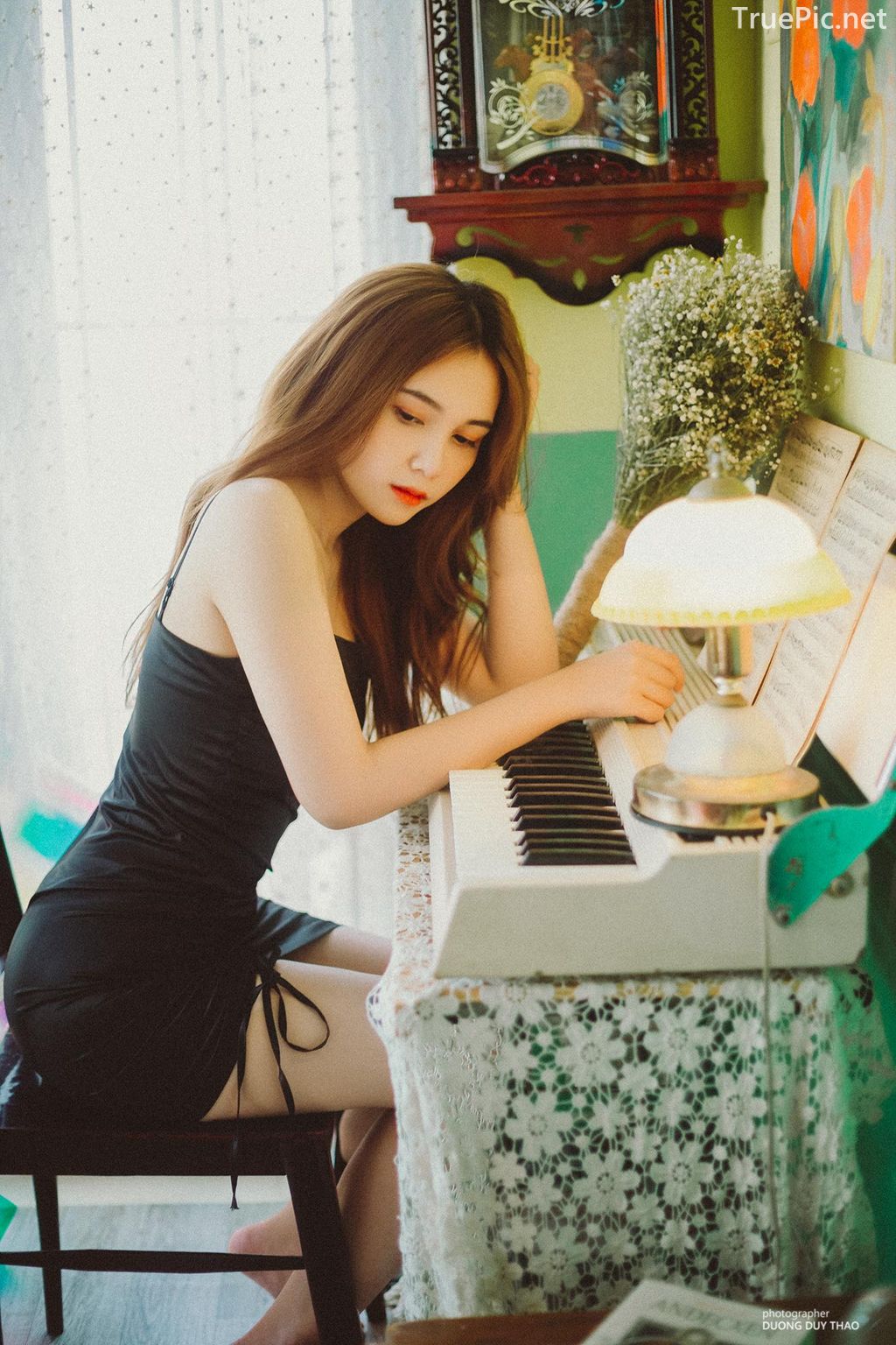 Vietnamese cute model - Nguyen Yen Nhi - One day practicing piano - Picture 28