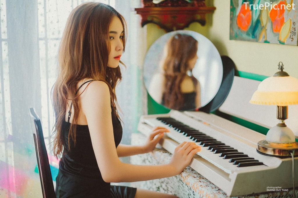 Vietnamese cute model - Nguyen Yen Nhi - One day practicing piano - Picture 9