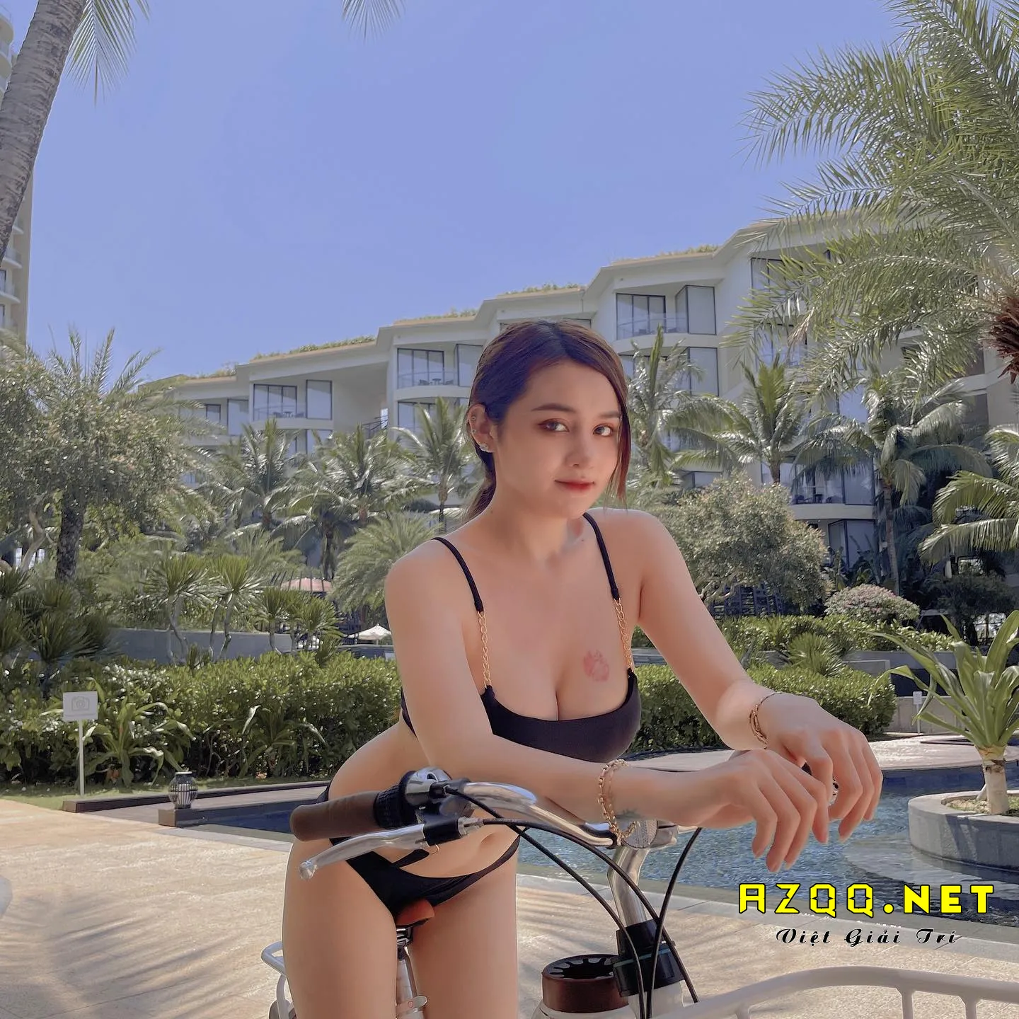 vo huynh thanh van bikini 22