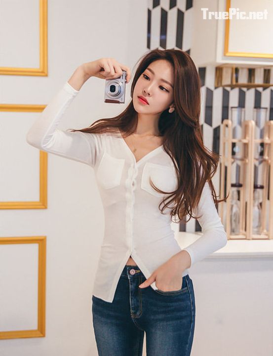 Park Jung Yoon - Sexy body with Jeans Set - Fresh streetwear, TruePic.net