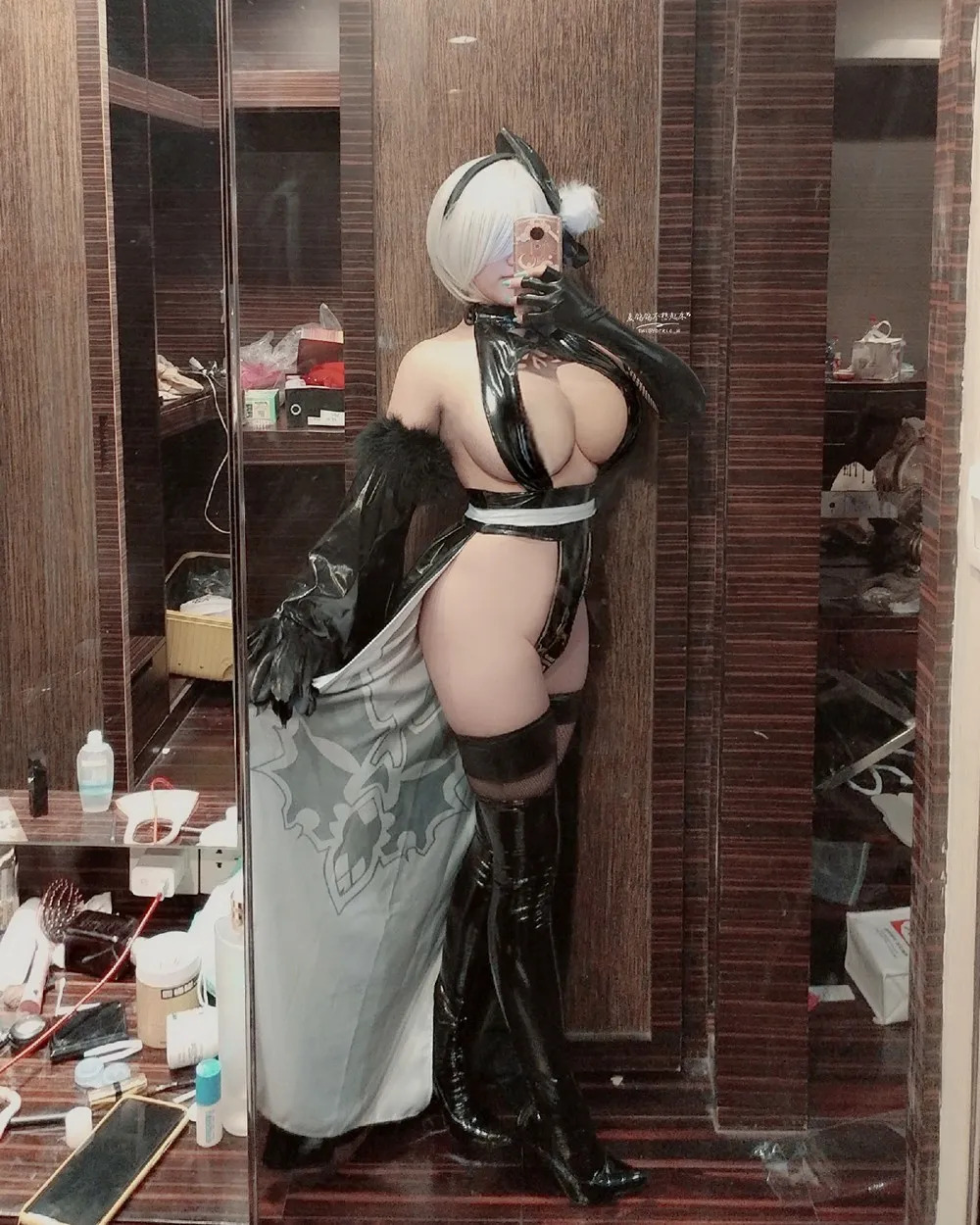 xia-gege-2b-so-sexy-and-hot-body-cosplay (15)