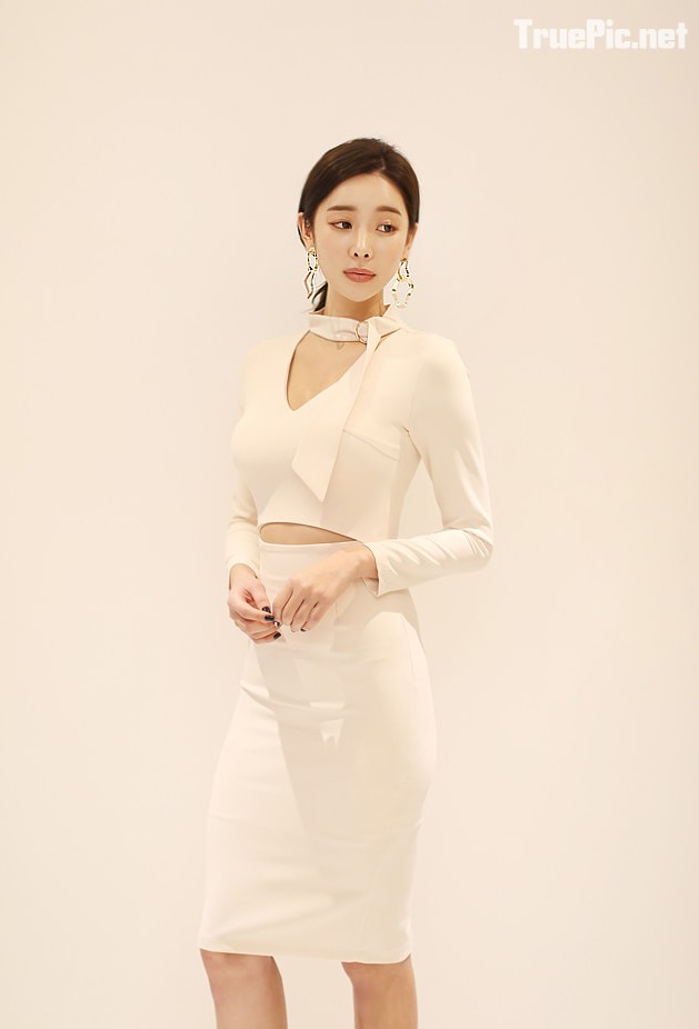 Park Da Hyun beautiful images - Korean fashion office dress - Jan.2018, TruePic.net