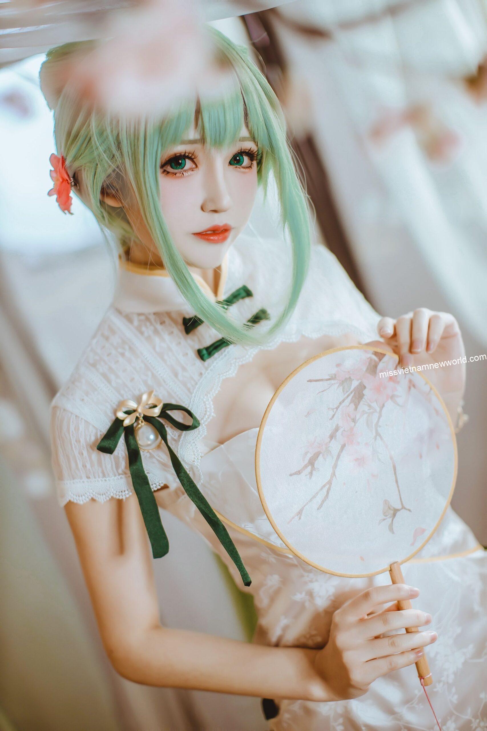 yiyi-cosplay-hatsune-shaohua (10)