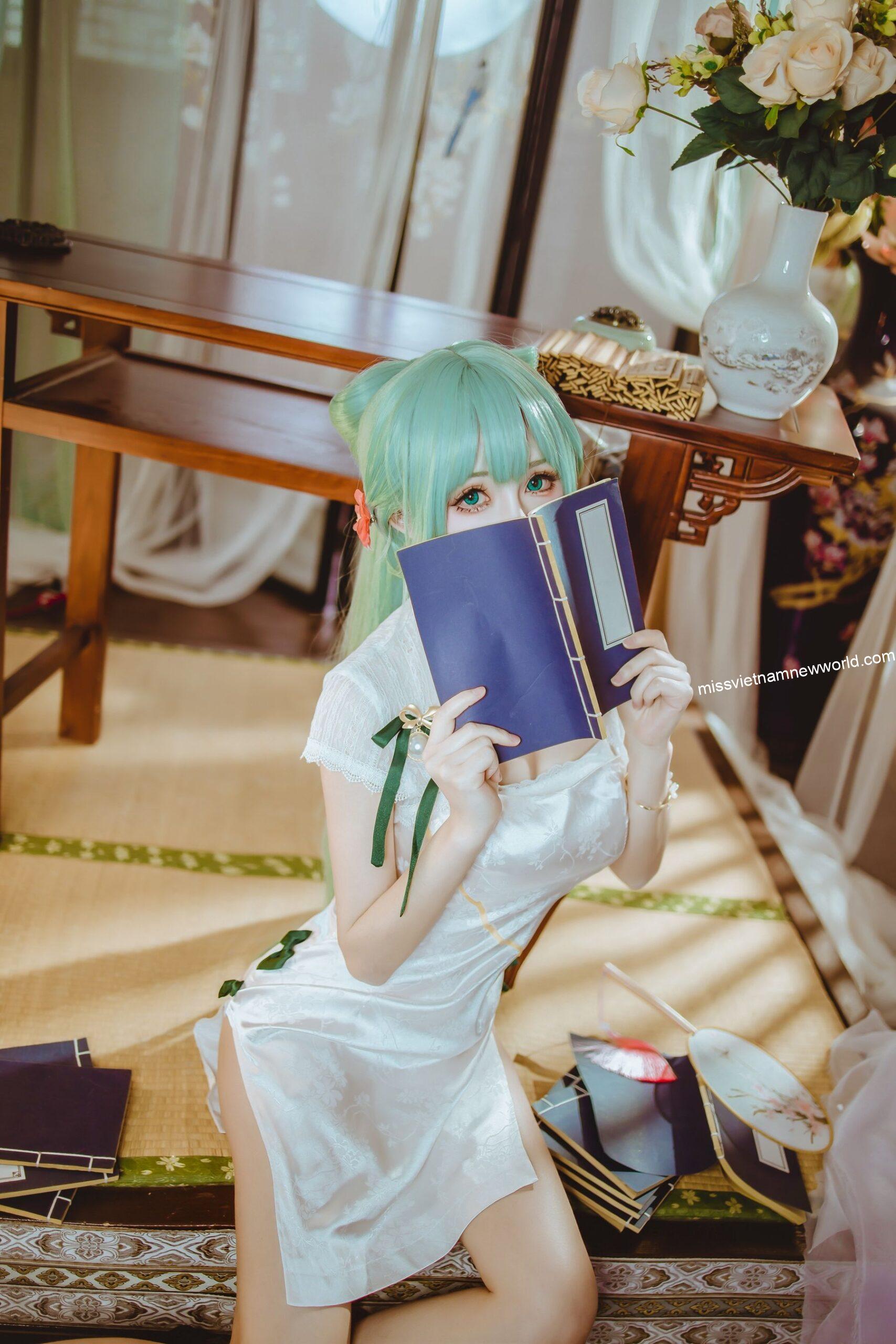 yiyi-cosplay-hatsune-shaohua (2)