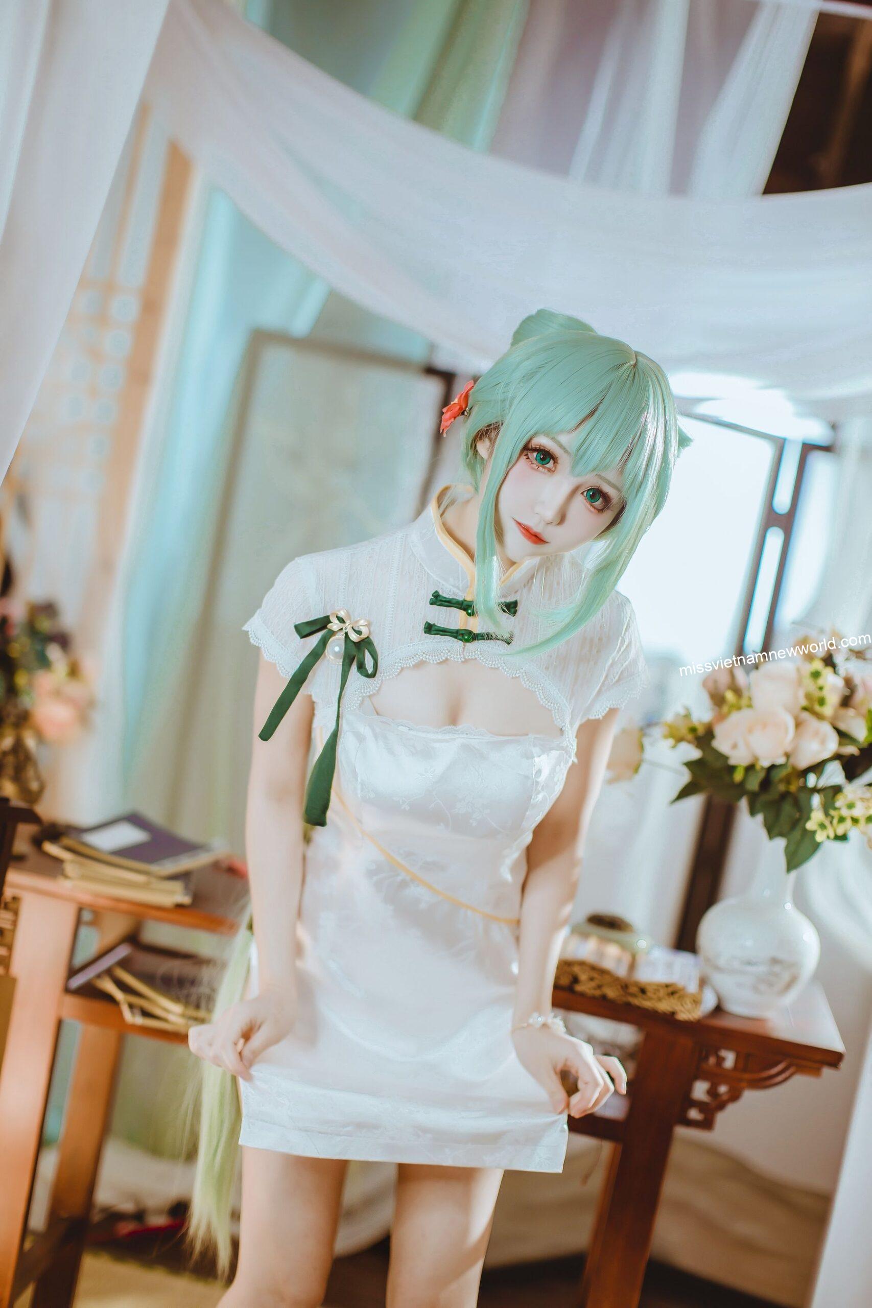 yiyi-cosplay-hatsune-shaohua (3)