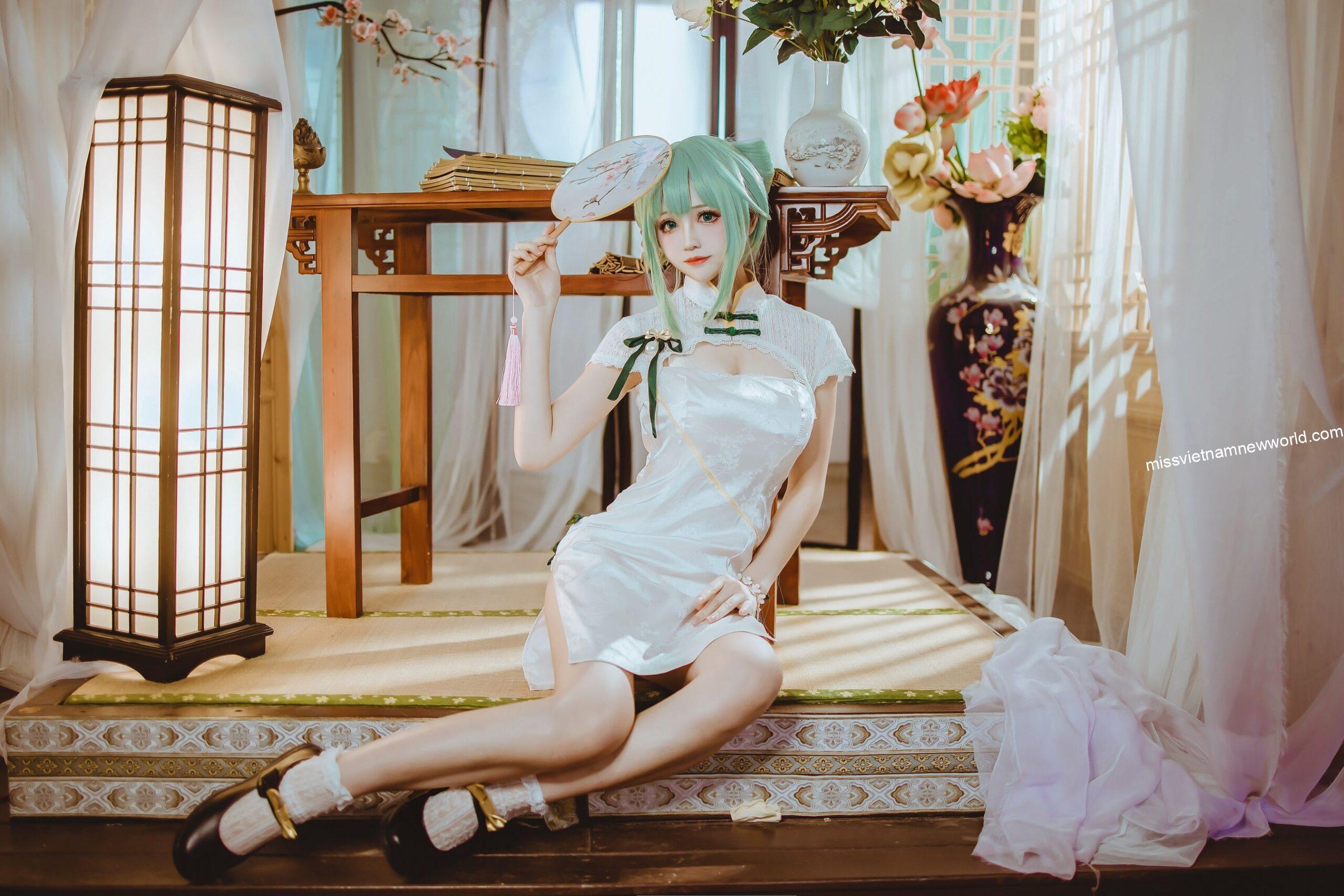 yiyi-cosplay-hatsune-shaohua (4)