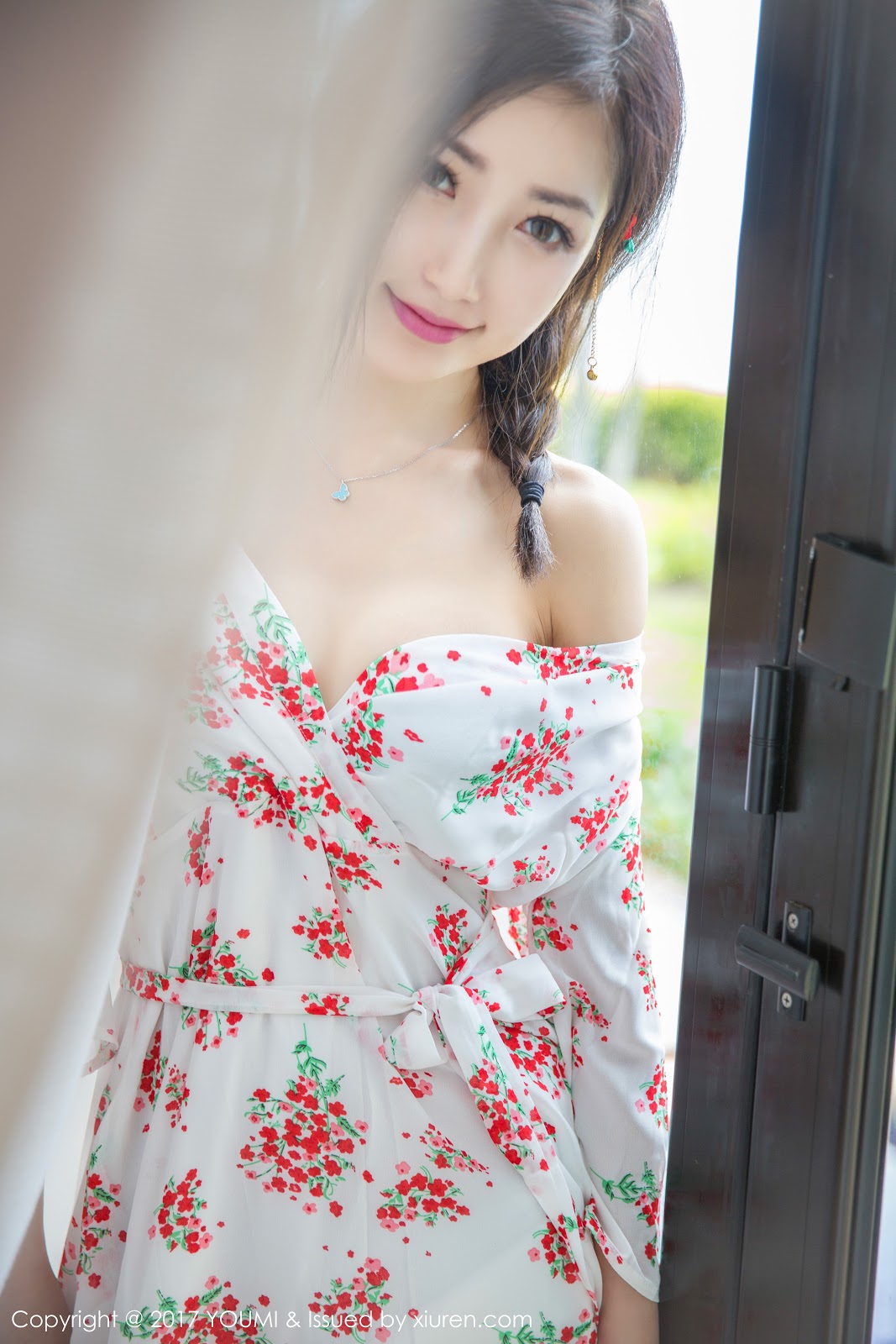 YouMi - Vol.030 Yumi (51 pics)