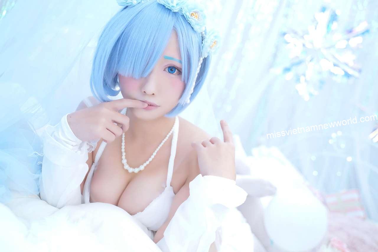 yunchimu-cosplay-rem-wedding (14)