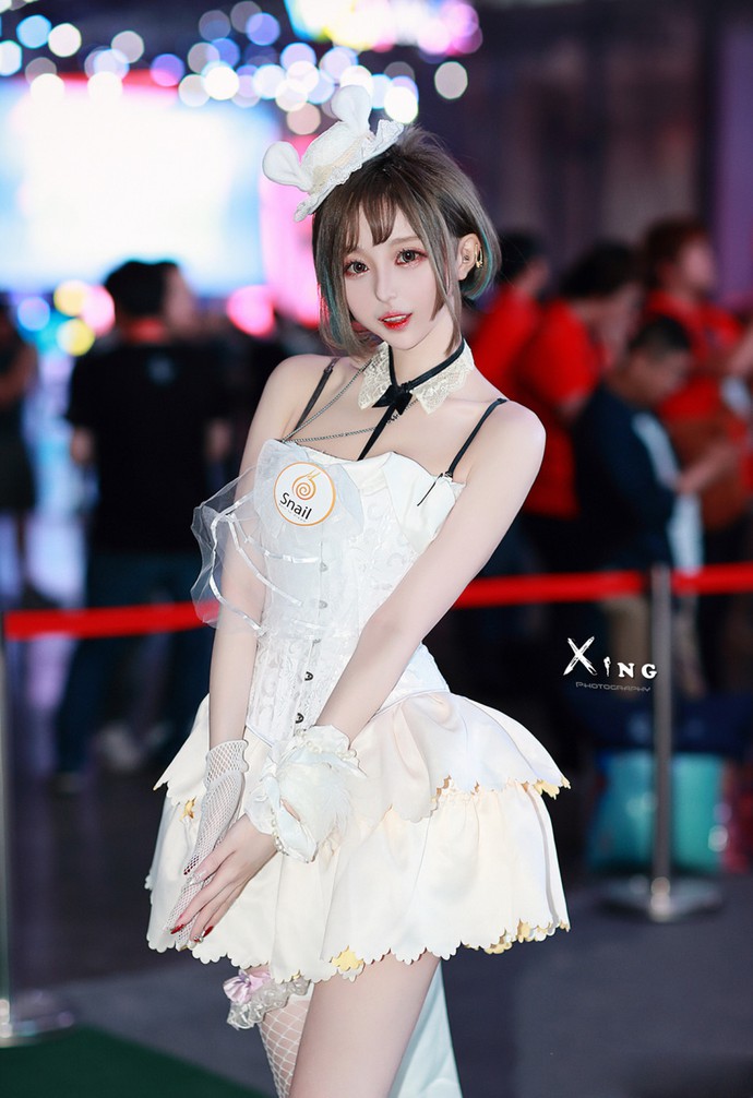 Zaza - Nữ coser cực hot đang gây sốt tại Trung Quốc 9