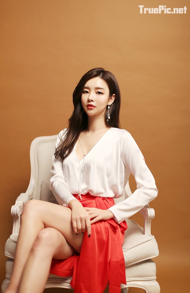 Park Da Hyun beautiful images - Korean fashion office dress - Jan.2018, TruePic.net